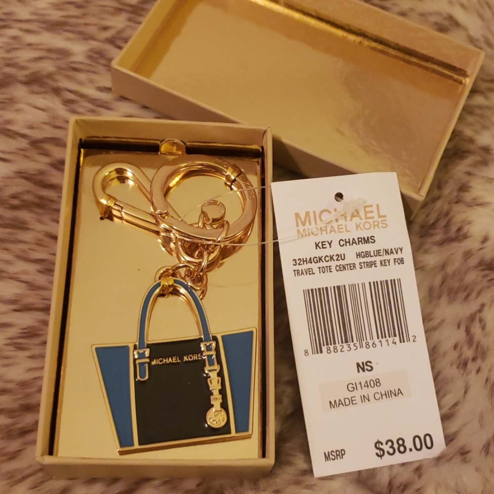 MK key charm